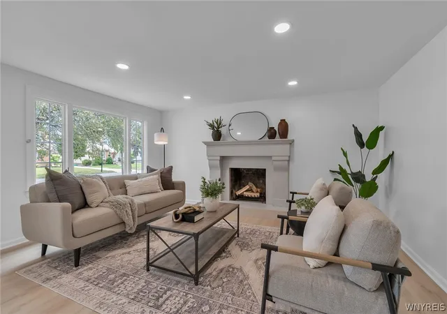 4th image of 115 Calvert Blvd, Tonawanda, NY 14150 | MLS# B1696918