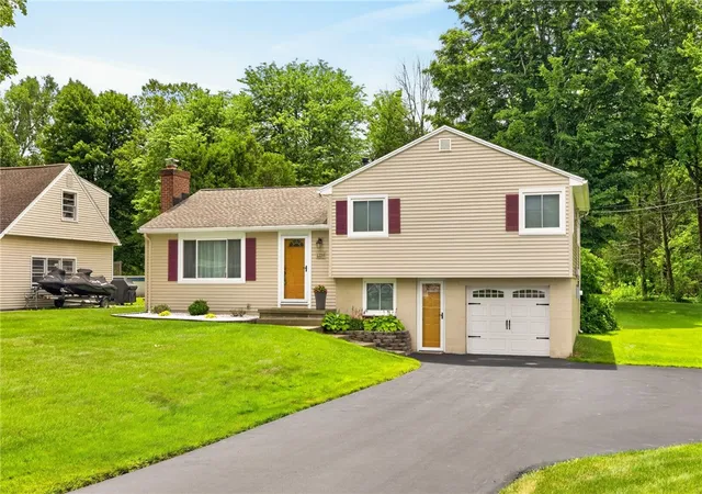 2nd image of 1219 Wall Rd, Webster, NY 14580 | MLS# R1695212