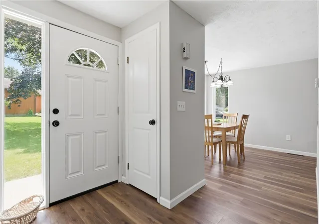 Photo 4 of Sale Pending at 12 Hanningfield Cir, Fairport, NY 14450 | MLS# R1696964 | Listing updated on 2026-07-25
