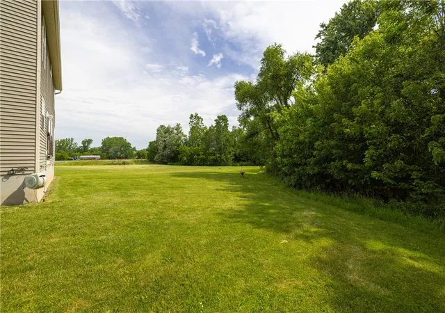 23rd image of 3 Coneflower Dr, West Henrietta, NY 14586 | MLS# R1694995