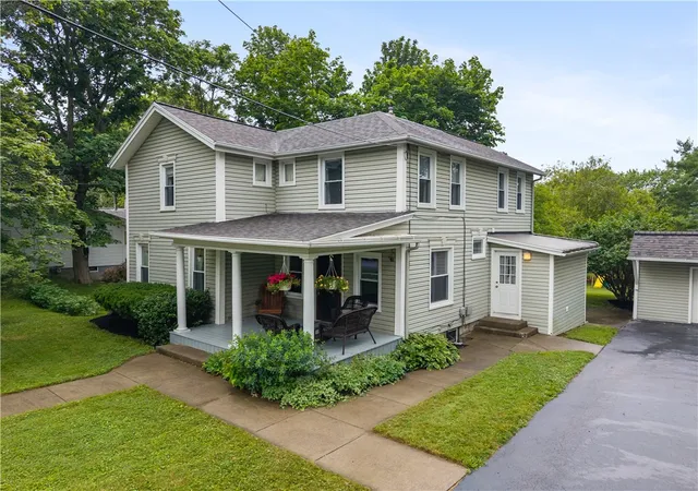 1st image of 35 Linden St, Livonia, NY 14487 | MLS# R1695571