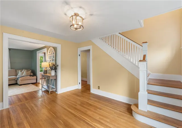 3rd image of 35 Linden St, Livonia, NY 14487 | MLS# R1695571