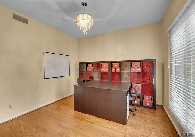 Photo 3 of Single family home for sale at 10 E Pinelake Dr, Buffalo, NY 14221 | MLS# B1696642 | Listing updated on 2026-07-30