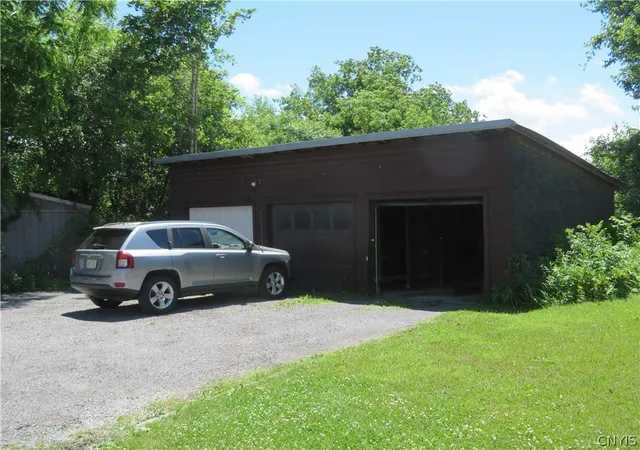 Photo 4 of Sale Pending at 111 Whitesboro St, Yorkville, NY 13495 | MLS# S1695332 | Listing updated on 2026-07-12