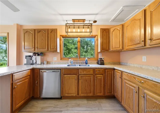 4th image of 5941 Seneca St, Elma, NY 14059 | MLS# B1697003