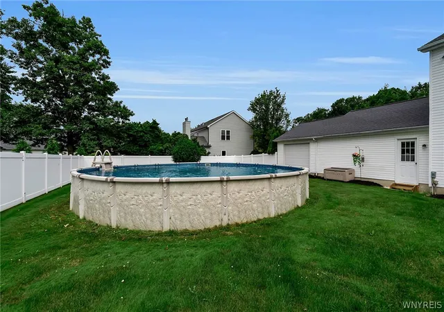 46th image of 41 Creekwood Dr, Lancaster, NY 14086 | MLS# B1695286