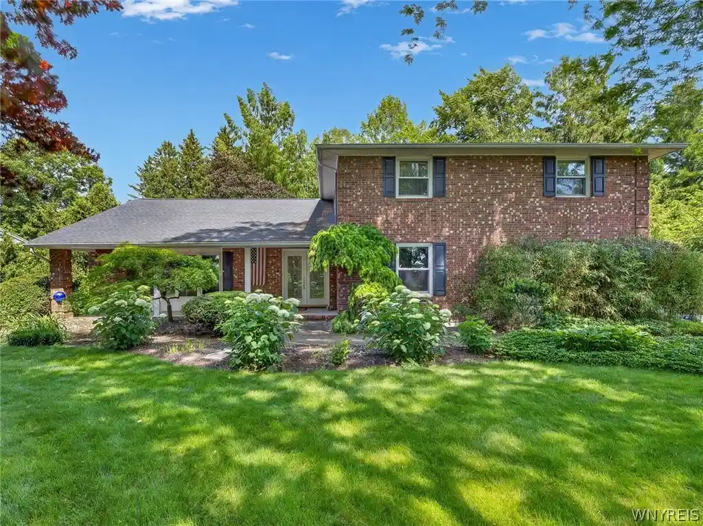 Photo 1 of Single family home for sale at 3771 River Rd, Youngstown, NY 14174 | MLS# B1696233 | Listing updated on 2026-10-11