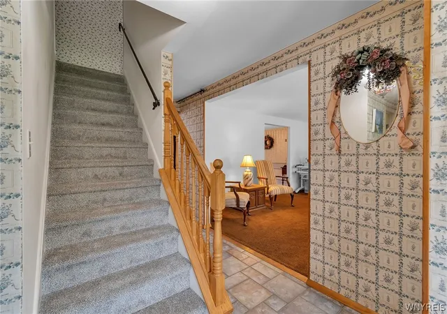 Photo 4 of Sale Pending at 76 Villa Maria Rd, Buffalo, NY 14224 | MLS# B1695287 | Listing updated on 2026-07-17