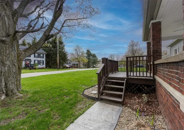 Photo 3 of Sale Pending at 6224 Versailles Rd, Lake View, NY 14085 | MLS# R1697042 | Listing updated on 2026-07-17