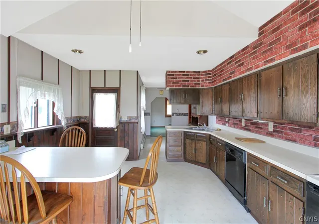 Homes for sale in Wilna, NY | 401 S James St, Wilna, NY 13619 | MLS# S1697014