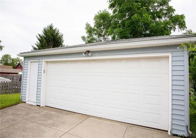 Homes for sale in West Seneca, NY | 585 Harlem Rd, West Seneca, NY 14224 | MLS# B1696886