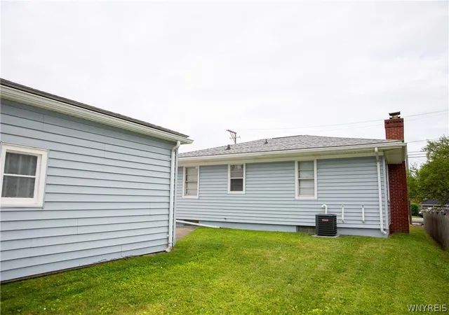 Homes for sale in West Seneca, NY | 585 Harlem Rd, West Seneca, NY 14224 | MLS# B1696886
