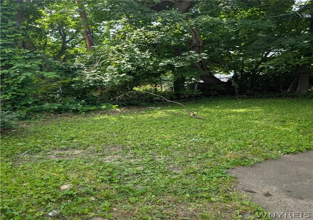 Photo 16 of Single family home for sale at 509 Dodge St, Buffalo, NY 14208 | MLS# B1697062 | Listing updated on 2026-07-08
