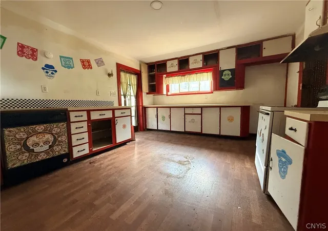 Photo 3 of Sale Pending at 53 Cayuga St, Homer, NY 13077 | MLS# S1696785 | Listing updated on 2026-07-31