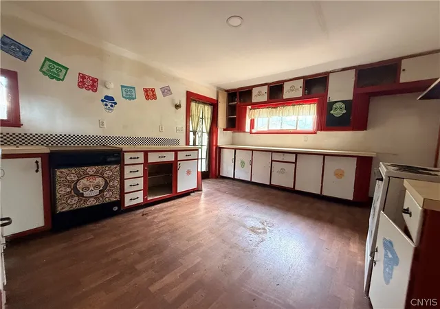 Photo 4 of Sale Pending at 53 Cayuga St, Homer, NY 13077 | MLS# S1696785 | Listing updated on 2026-07-31