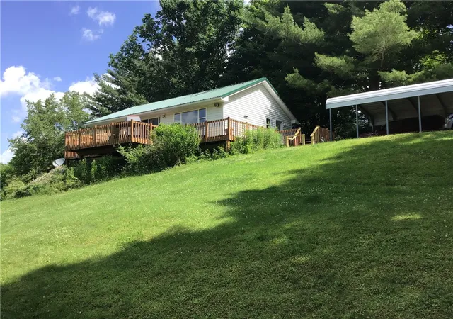2nd image of 10695 Sandy Hill Rd, Dansville, NY 14437 | MLS# R1697070