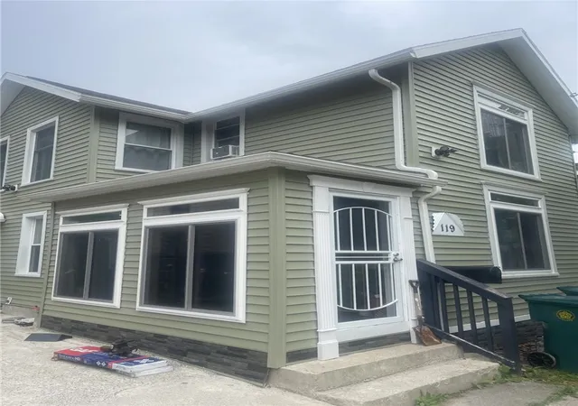 Photo 1 of Sale Pending at 119 Stutson St, Rochester, NY 14612 | MLS# R1697058 | Listing updated on 2026-07-08