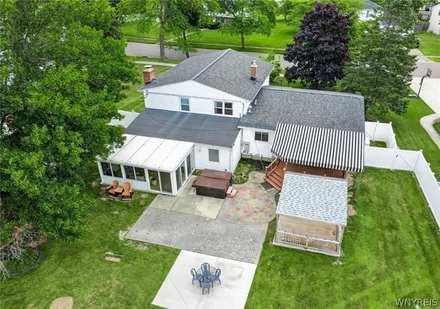 Homes for sale in Amherst, NY | 194 Exeter Rd, Amherst, NY 14221 | MLS# B1696728