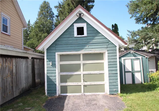 Photo 4 of Sale Pending at 12 East Ave, Holley, NY 14470 | MLS# R1697168 | Listing updated on 2026-07-21