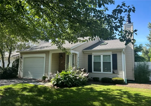 2nd image of 11 Walnut Cir, Webster, NY 14580 | MLS# R1697153