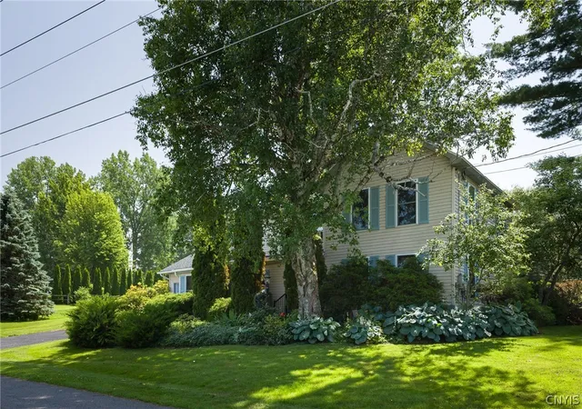 48th image of 113 Hounsfield St, Sackets Harbor, NY 13685 | MLS# S1695896