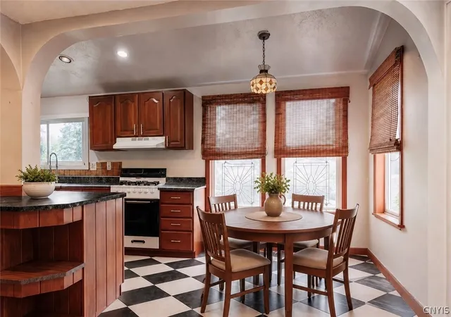 Photo 5 of Single family home for sale at 113 Hounsfield St, Sackets Harbor, NY 13685 | MLS# S1695896 | Listing updated on 2026-07-22