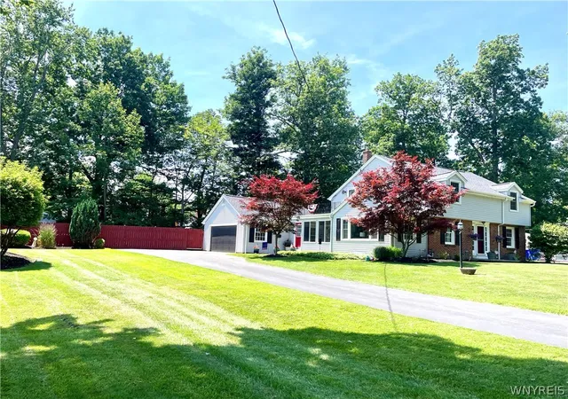 2nd image of 197 Hi View, Buffalo, NY 14224 | MLS# B1696806