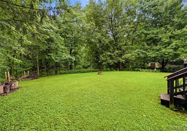 Photo 4 of Sale Pending at 11683 Town Line Rd, Perrysburg, NY 14129 | MLS# B1697054 | Listing updated on 2026-07-19