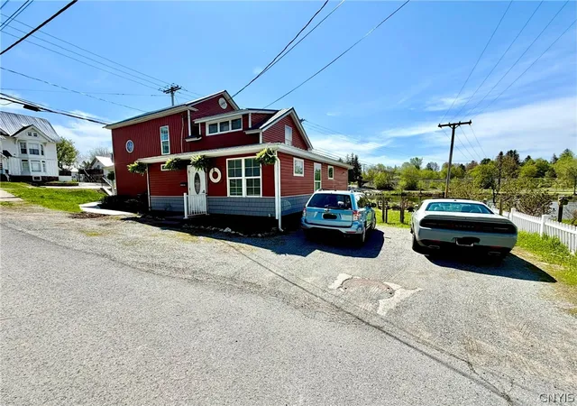 Photo 4 of Single family home for sale at 52 William St, Gouverneur, NY 13642 | MLS# S1697152 | Listing updated on 2026-07-09