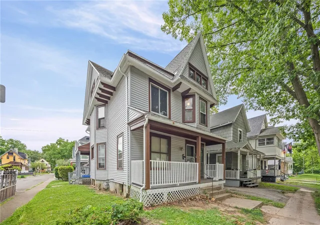 Listing Photo 4 - Condo for sale in building located at 405-407 Flint St, Rochester, NY 14611