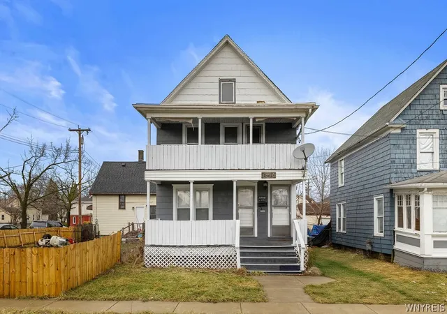 1st image of 1510 Willow Ave, Niagara Falls, NY 14305 | MLS# B1696755