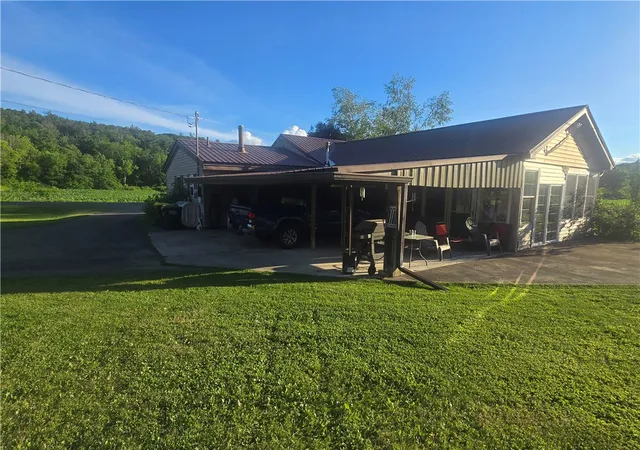5th image of 169 Pratt Rd, Norwich, NY 13815 | MLS# R1696821