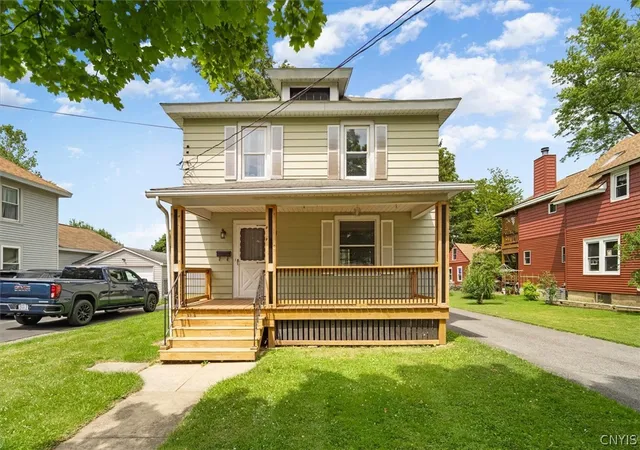3rd image of 230 E Hinds Ave, Sherrill, NY 13461 | MLS# S1696390
