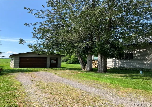 Homes for sale in Marcy, NY | 9216 Fishlane Rd, Marcy, NY 13403 | MLS# S1695841