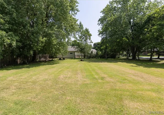 Homes for sale in Amherst, NY | 515 N Forest Rd, Amherst, NY 14221 | MLS# B1692828