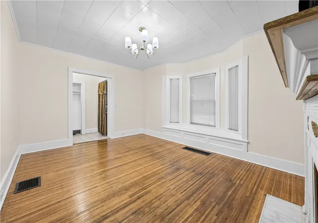 5th image of 827 Garson Ave, Rochester, NY 14609 | MLS# R1697100
