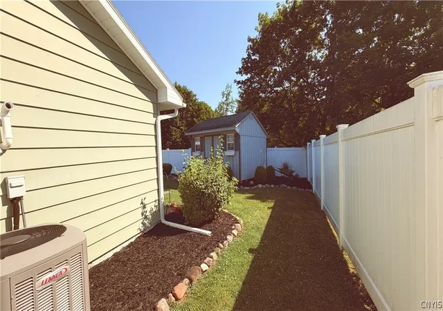 45th image of 628 Ronald St, Herkimer, NY 13350 | MLS# S1696861