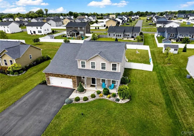 Photo 3 of Sale Pending at 4815 Lepinske Farm Pl, Clay, NY 13041 | MLS# S1696846 | Listing updated on 2026-07-22