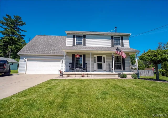 Homes for sale in Hamburg, NY | 6138 Versailles Rd, Hamburg, NY 14085 | MLS# B1697175
