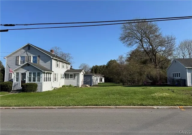 Homes for sale in Rome, NY | 900 Turin St, Rome, NY 13440 | MLS# S1697234