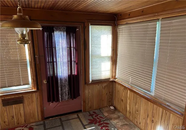 Homes for sale in Rome, NY | 900 Turin St, Rome, NY 13440 | MLS# S1697234