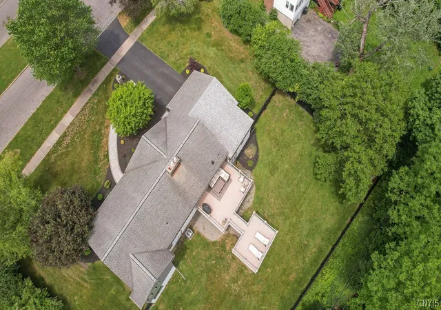 Photo 4 of Sale Pending at 109 Bradford Pkwy, Syracuse, NY 13224 | MLS# S1695175 | Listing updated on 2026-07-14