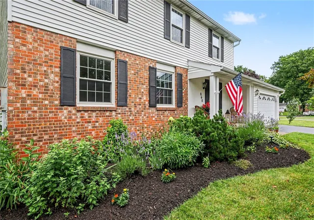 2nd image of 868 Independence Dr, Webster, NY 14580 | MLS# R1691219
