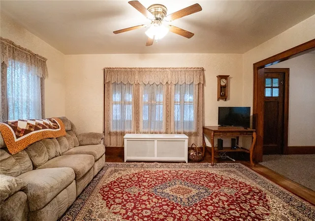 Photo 5 of Single family home for sale at 105 Benham St, Penn Yan, NY 14527 | MLS# R1697028 | Listing updated on 2026-07-27