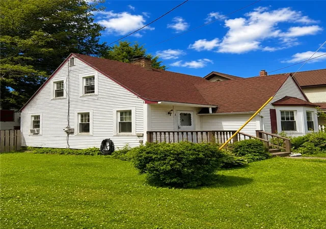 2nd image of 1 Page St, Unadilla, NY 13849 | MLS# R1696577