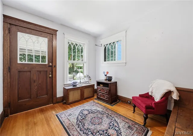 Photo 4 of Sale Pending at 126 Russell St, Buffalo, NY 14214 | MLS# B1696061 | Listing updated on 2026-07-20