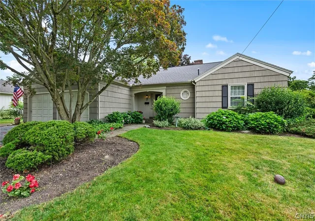 1st image of 13 Erregger Ter, Syracuse, NY 13224 | MLS# S1697049