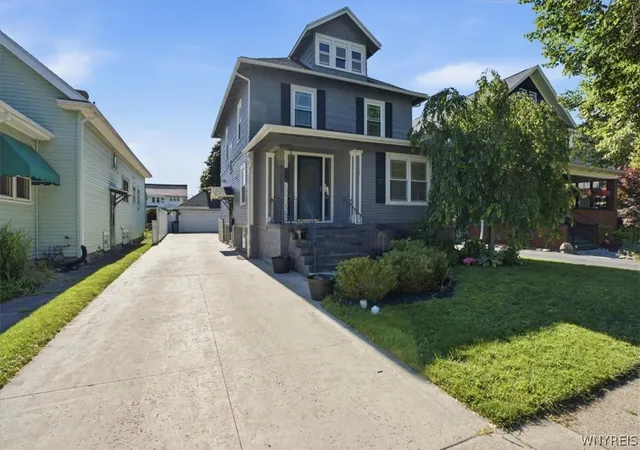 Photo 1 of Sale Pending at 240 Wellington Rd, Buffalo, NY 14216 | MLS# B1697203 | Listing updated on 2026-07-19