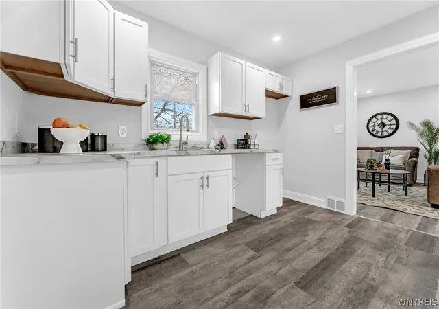 Photo 2 of Sale Pending at 4423 Union Rd, Buffalo, NY 14225 | MLS# B1696675 | Listing updated on 2026-07-30