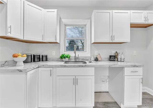 Photo 3 of Sale Pending at 4423 Union Rd, Buffalo, NY 14225 | MLS# B1696675 | Listing updated on 2026-07-30